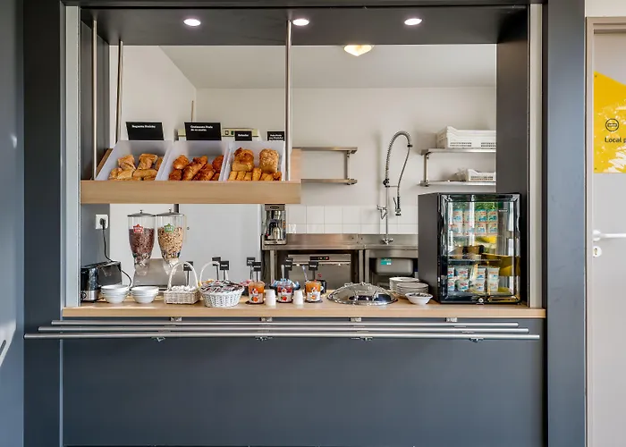 B&B Hotel Bordeaux Lac Sur Bruges