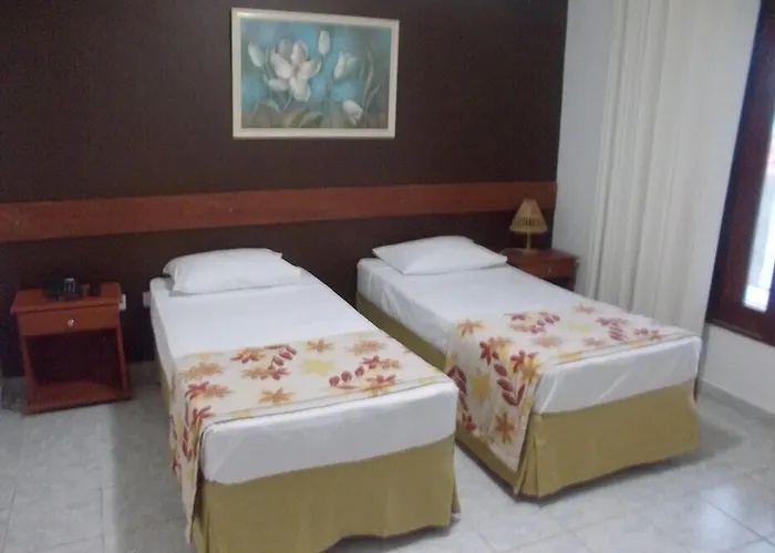 Hotel Três Palmeiras