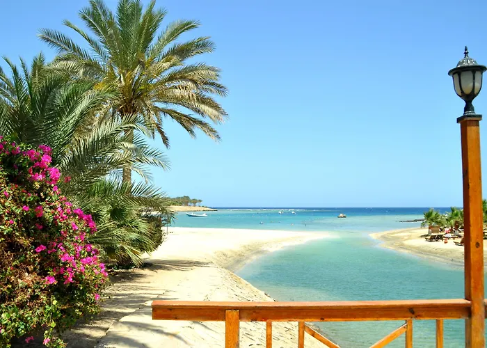 Brayka Bay Reef Resort
