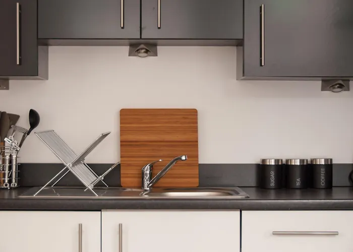 Braid Apartments By Mansley