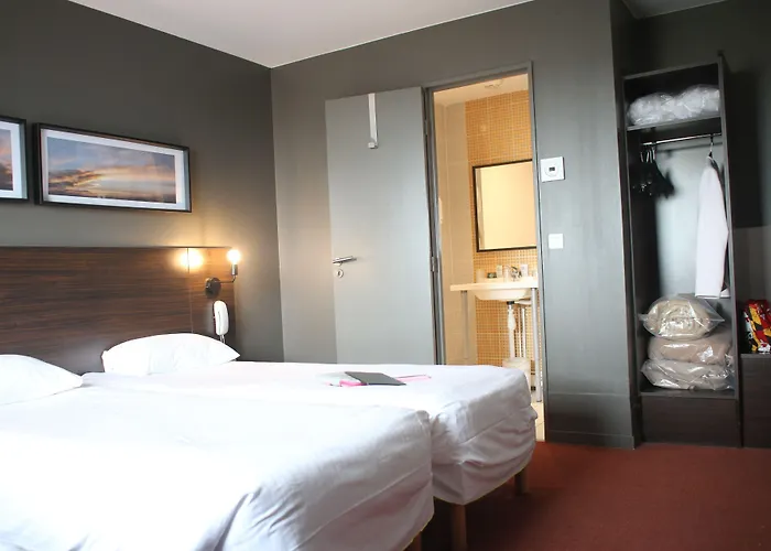 Orly Superior Hotel