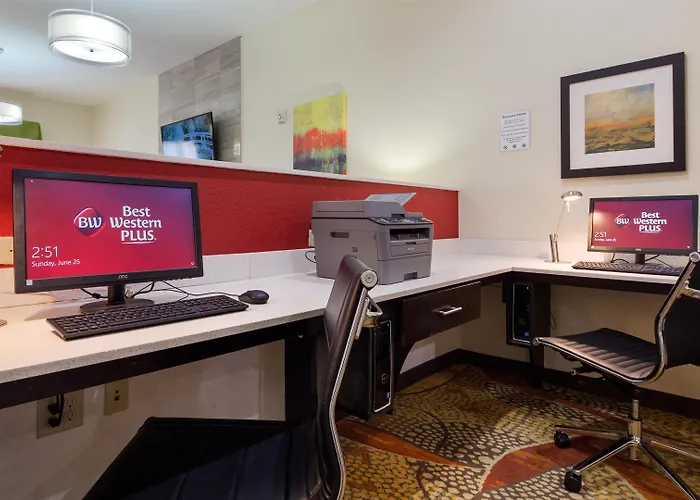 Best Western Plus Fairview Inn & Suites