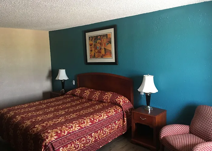 Chaparral Motel