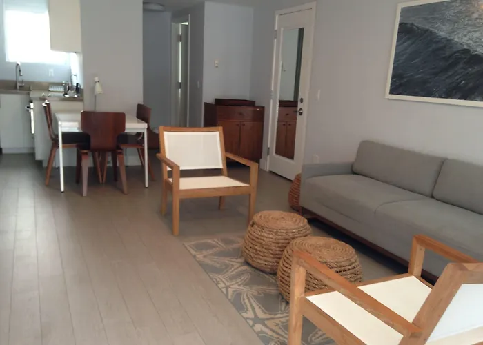 Tides Inn Hotel