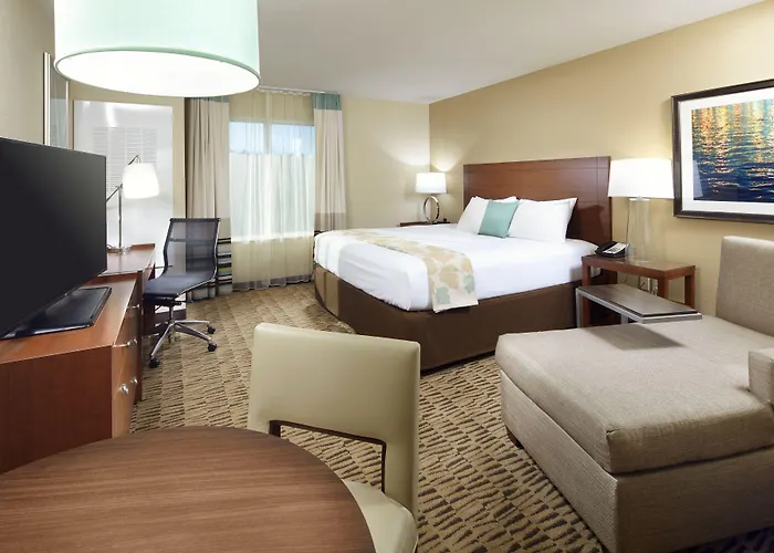 Hawthorn Suites By Wyndham Wheeling At The Highlands