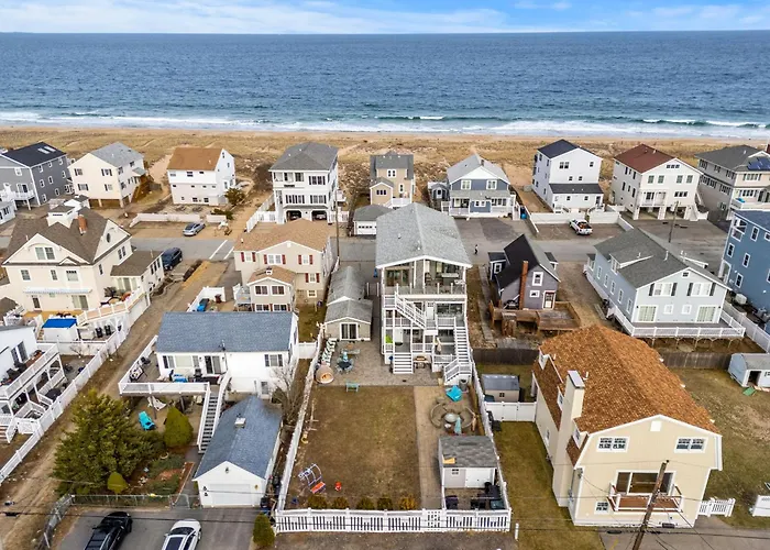 Serendipity Beach Retreat Nautical Retreat