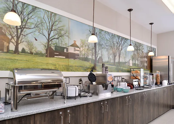 Appomattox Inn And Suites