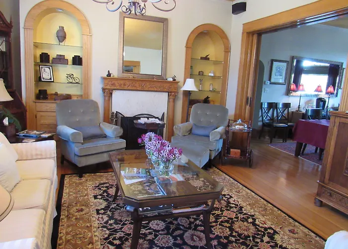 The St. Mary'S Inn, Bed And Breakfast