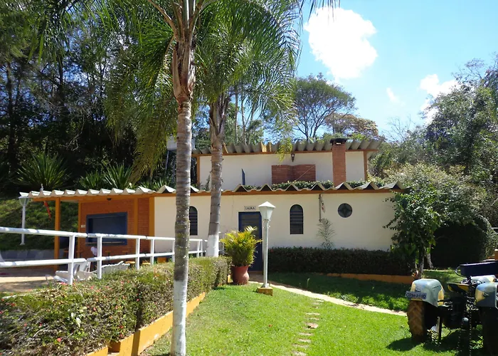 Recanto dos Carvalhos - Pousada Camping