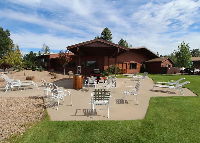 Roundhouse Resort