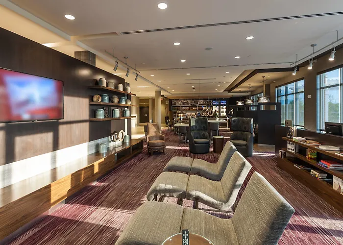 Courtyard By Marriott Boston Littleton