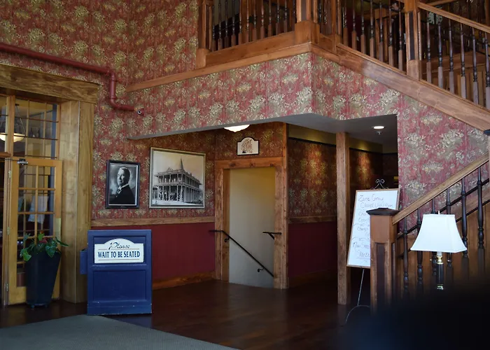 Weatherford Hotel