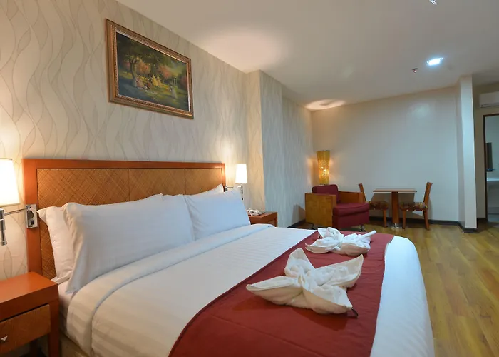 Royal Suites Condotel