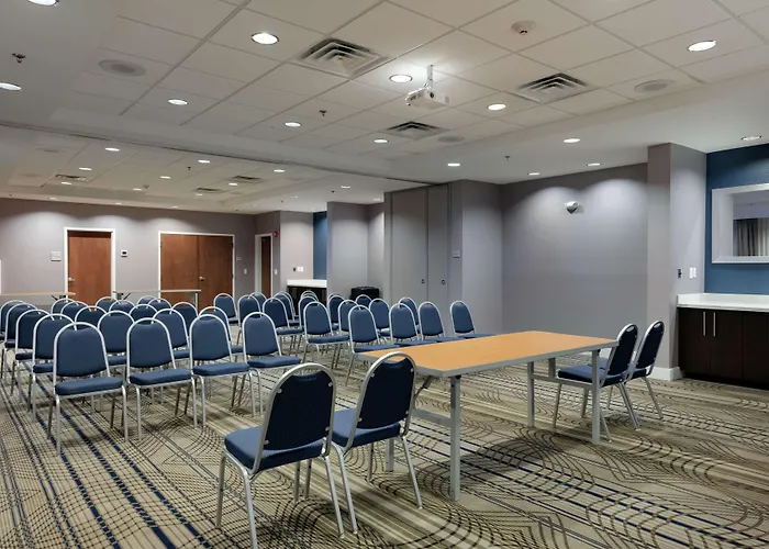 Hampton Inn Emerson - Lakepoint, Ga