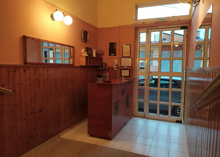 Sofia Rooms