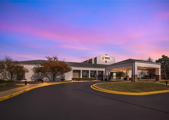 Comfort Inn & Suites Arlington Heights - Buffalo Grove