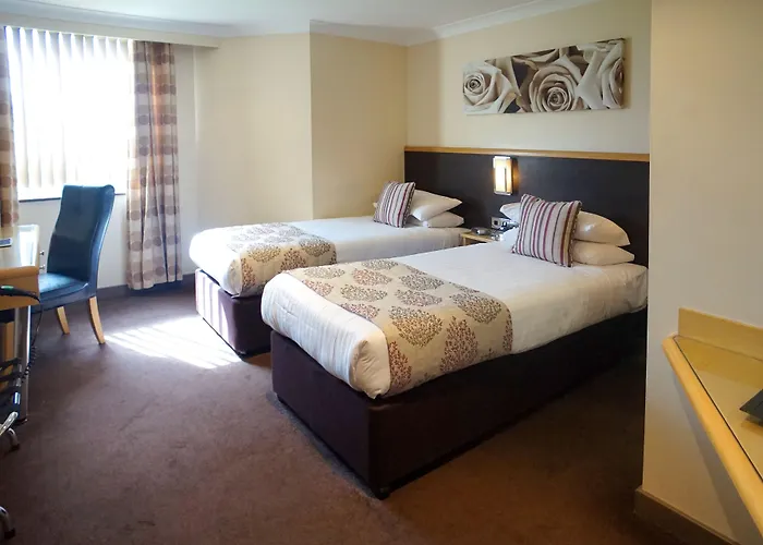 Damon'S Hotel