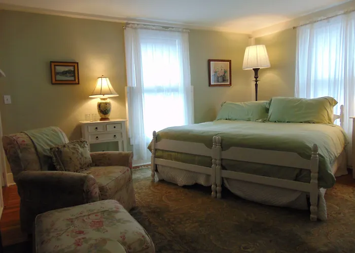 Cliff Lodge