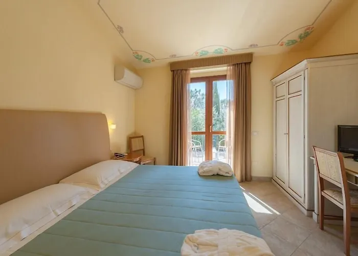 Hotel Saturno Fonte Pura