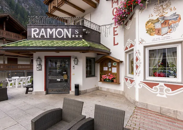 Hotel Ramon