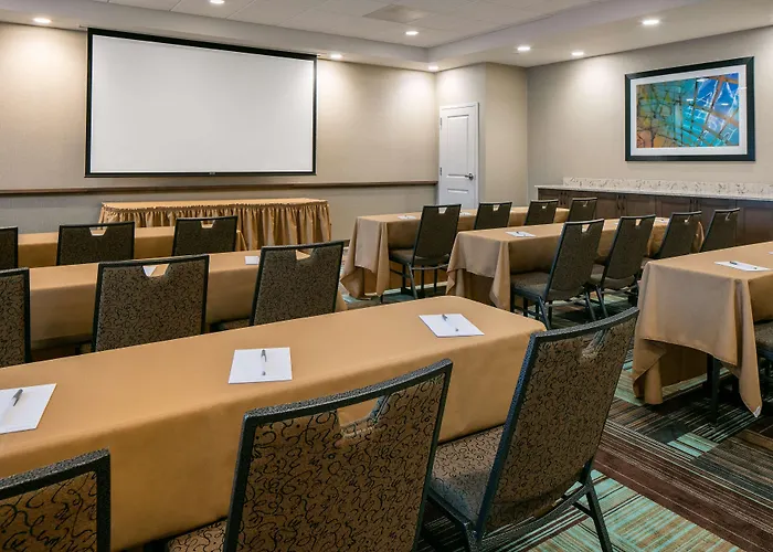 Hampton Inn & Suites Mason City, Ia
