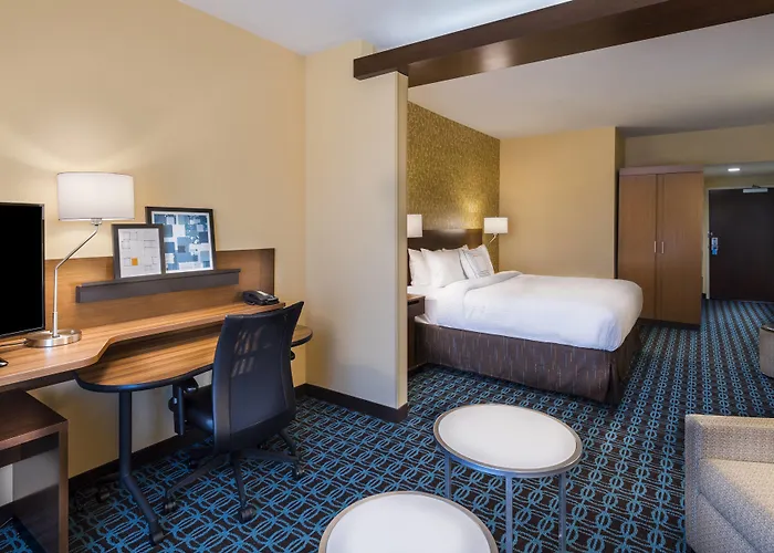 Fairfield Inn & Suites By Marriott Dallas Waxahachie