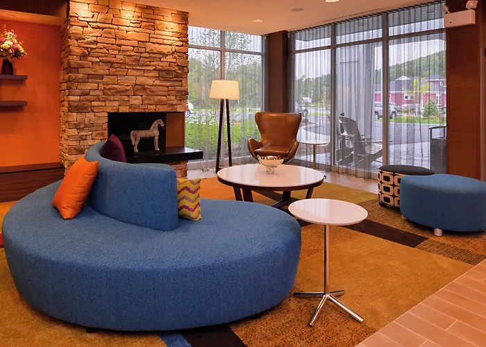 Fairfield Inn & Suites By Marriott Plymouth White Mountains