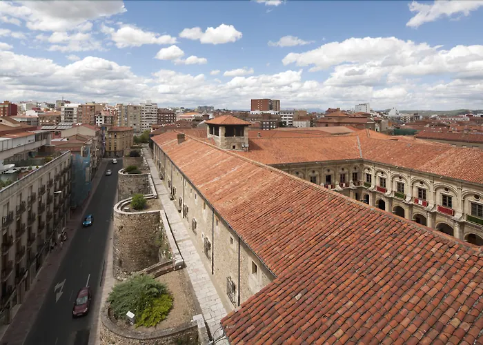 Hotel Real Colegiata San Isidoro
