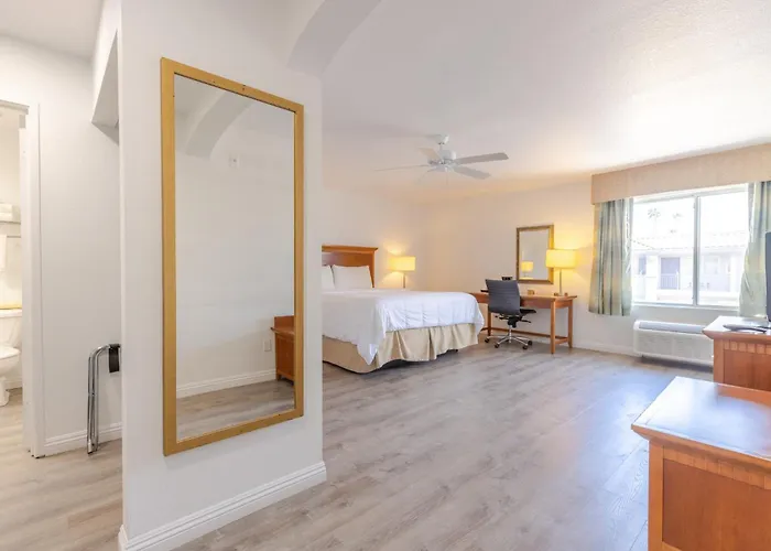 Brawley Inn