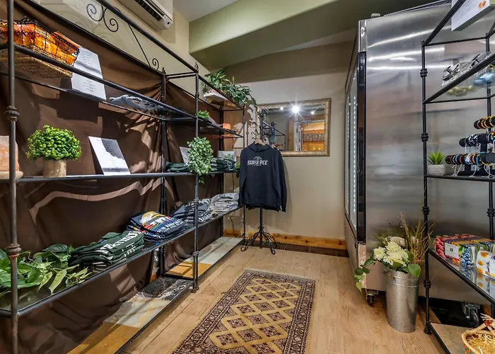 Mountain Edge Suites At Sunapee, An Ascend Collection Hotel
