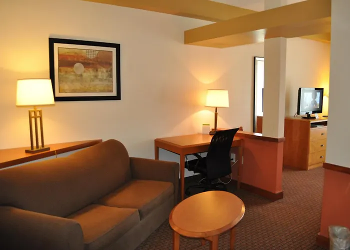 Holiday Inn Express Williamston By Ihg