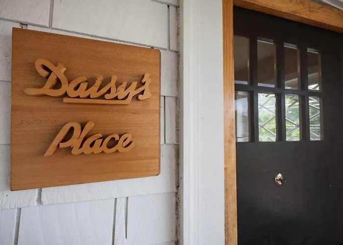 Daisy'S Place 30 Day Minimum