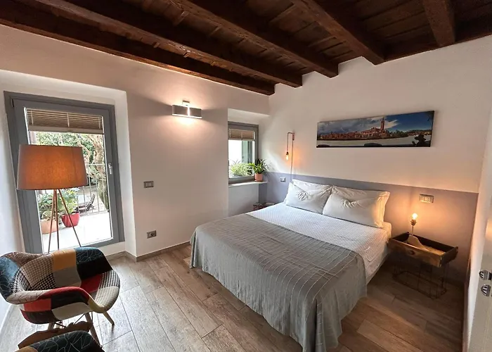 Santa Marta Rooms&Studios Verona