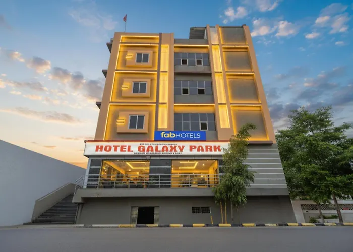 Fabhotel Galaxy Shamshabed - Nr, Rajiv Gandhi International Airport