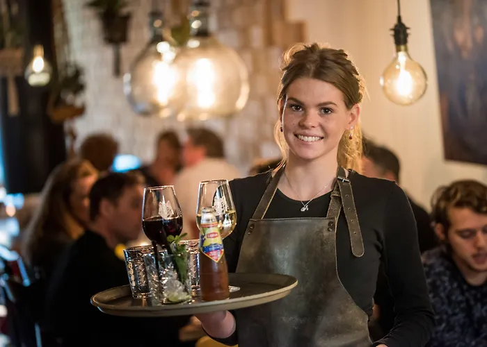 Wolf Hotel Kitchen & Bar