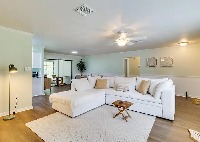 Bring Your Boat! Canal-Front Tavares Home W/ Dock