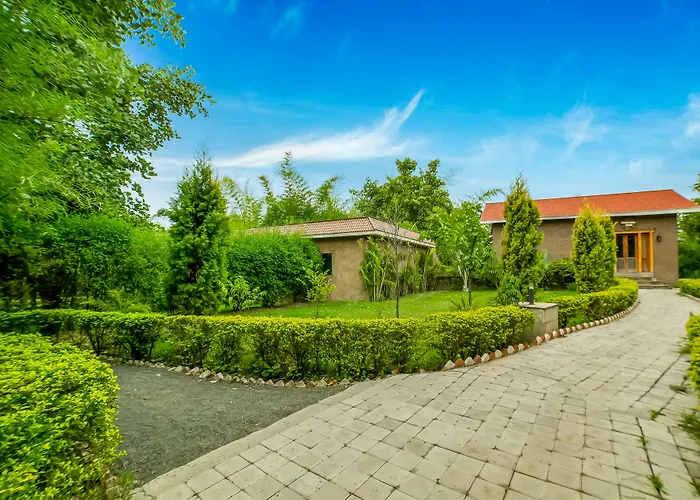 Lemon Tree Wildlife Resort, Bandhavgarh