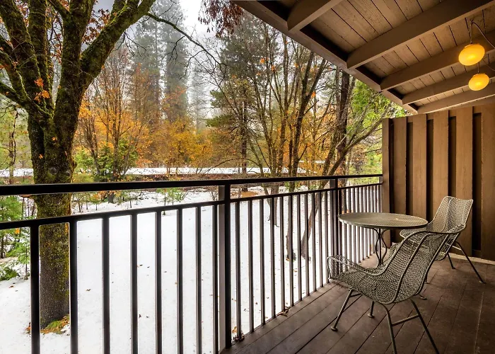 Yosemite Valley Lodge