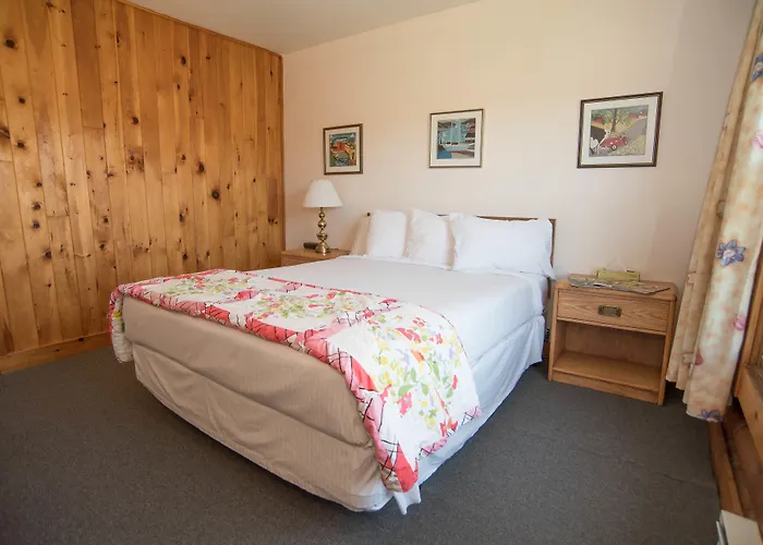 Brier Island Lodge