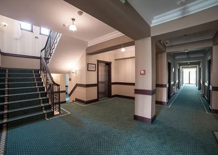 Magus Hotel