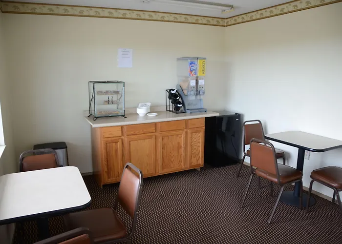 Big Spring Inn Madisonville