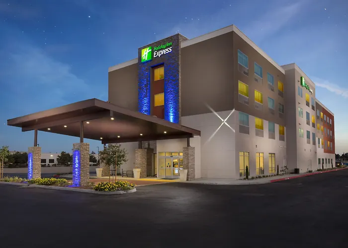 Holiday Inn Express Visalia-Sequoia Gateway Area By Ihg