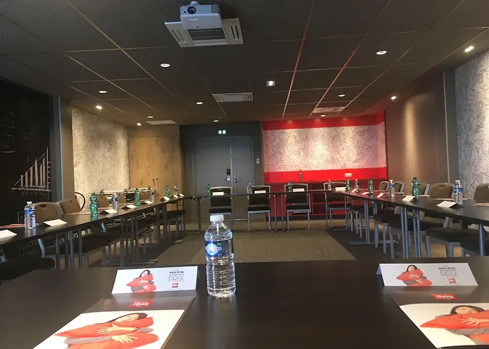 Ibis Niort Est Mendes France