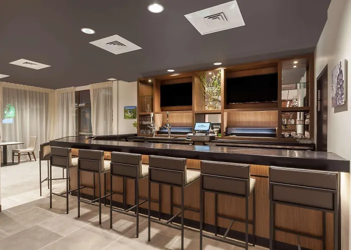 Wingate By Wyndham Altoona Downtown/Medical Center