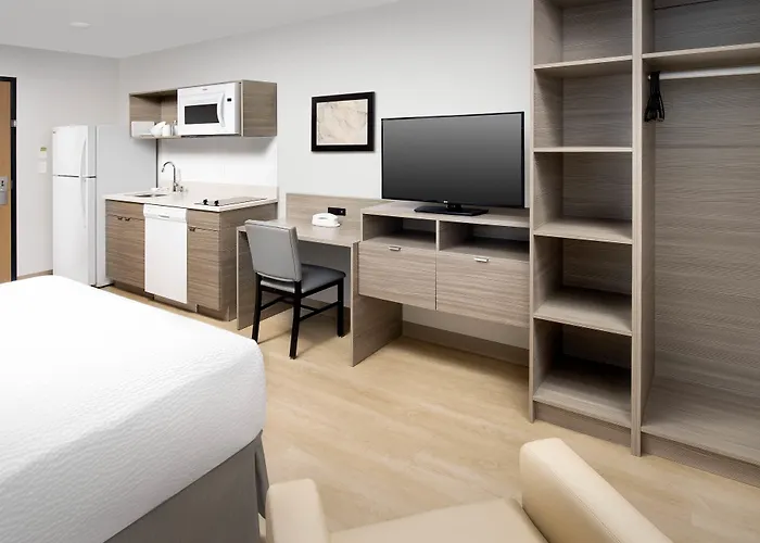 Woodspring Suites Seattle Everett