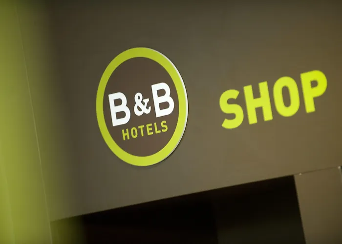 B&B Hotel La Rochelle Centre 3 Etoiles