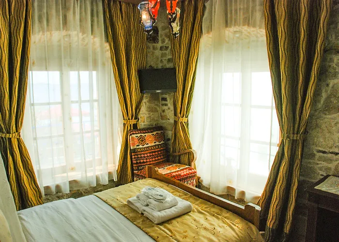 Foca Antik Otel