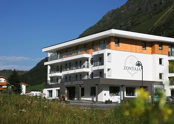 Hotel Zontaja Superior