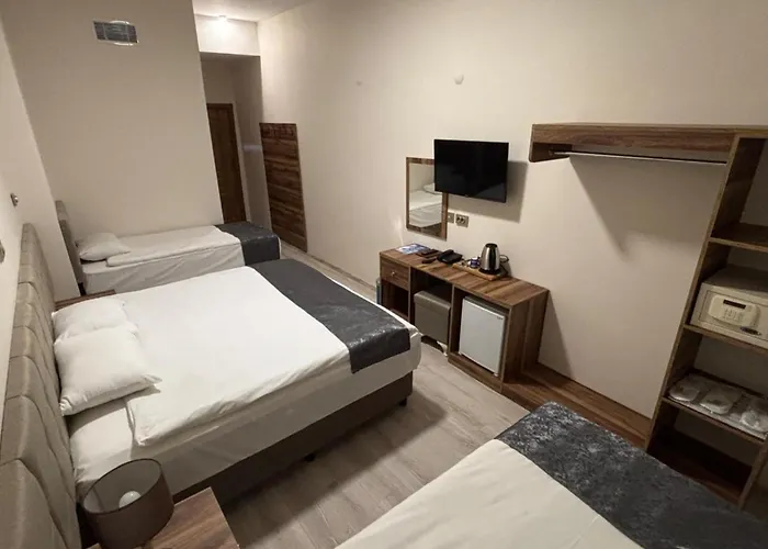 Zuemruet Palas Otel