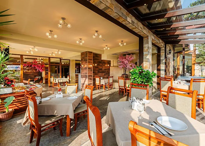 Ardovel Park Hotel